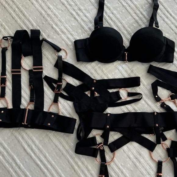 🖤 HB CARTER 🖤 - Picture 3 of 13